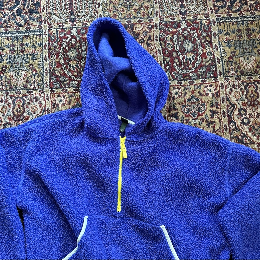π Cozy Sherpa zipper hoodie - Picture 1 of 5